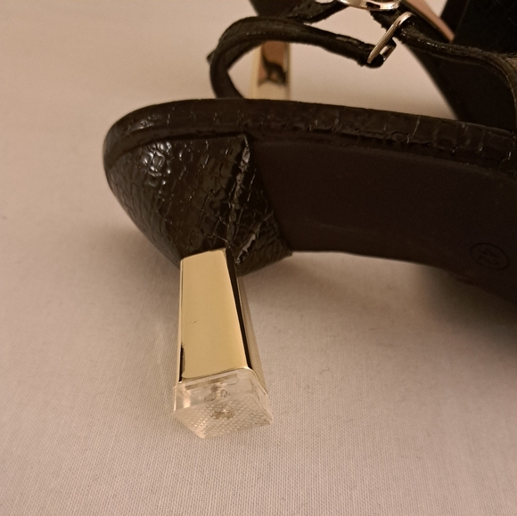 NEW Black Faux Patent Leather Embossed W/Gold & Acrylic Heels, Sz 41 (US 10) - Picture 7 of 16
